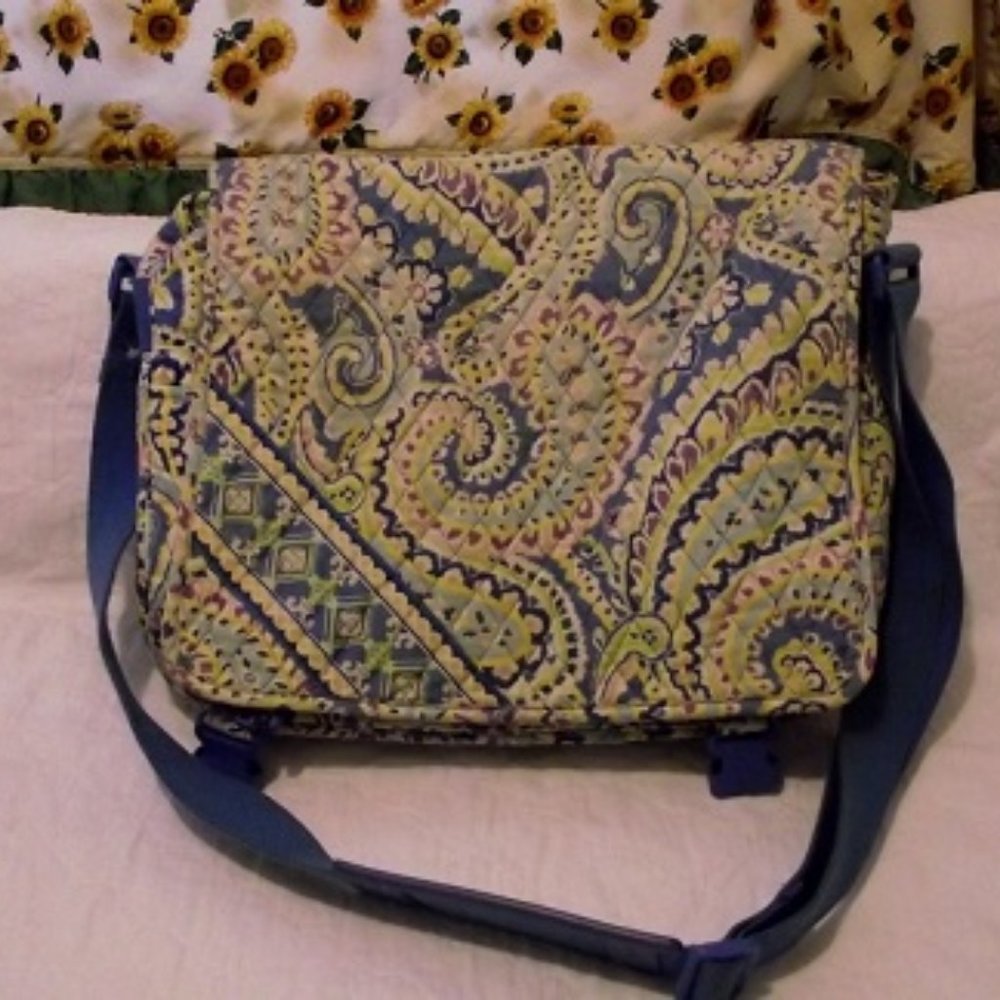 VERA BRADLEY Laptop bag or Travel bag-"Capri Blue"